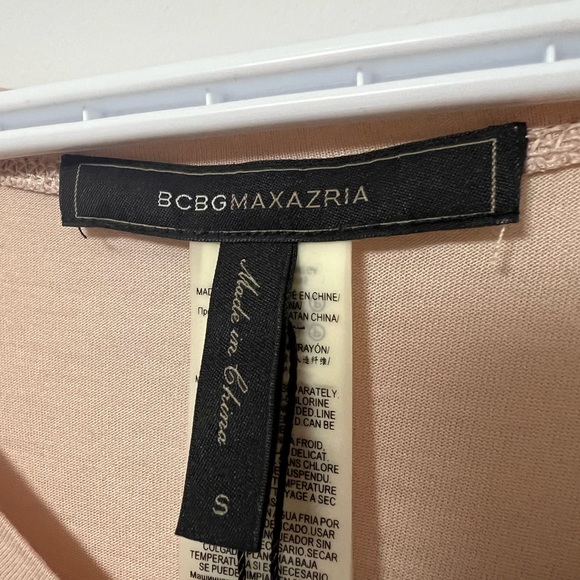 BCBG shirt - brand new with tags - Picture 3 of 5